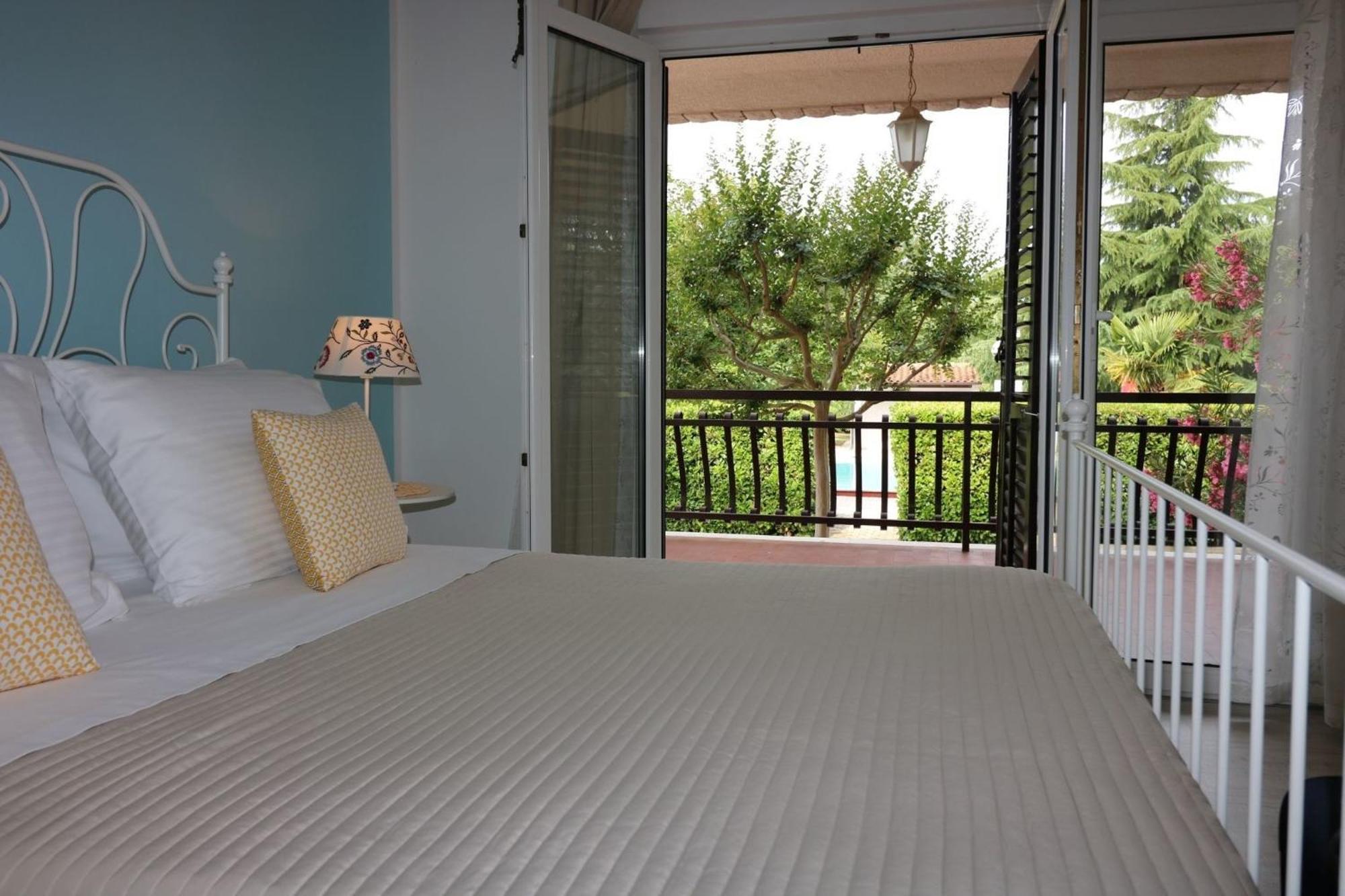 Ferienwohnung Rosmarin Poreč Exteriör bild